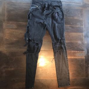 H&M ripped black skinny jeans
